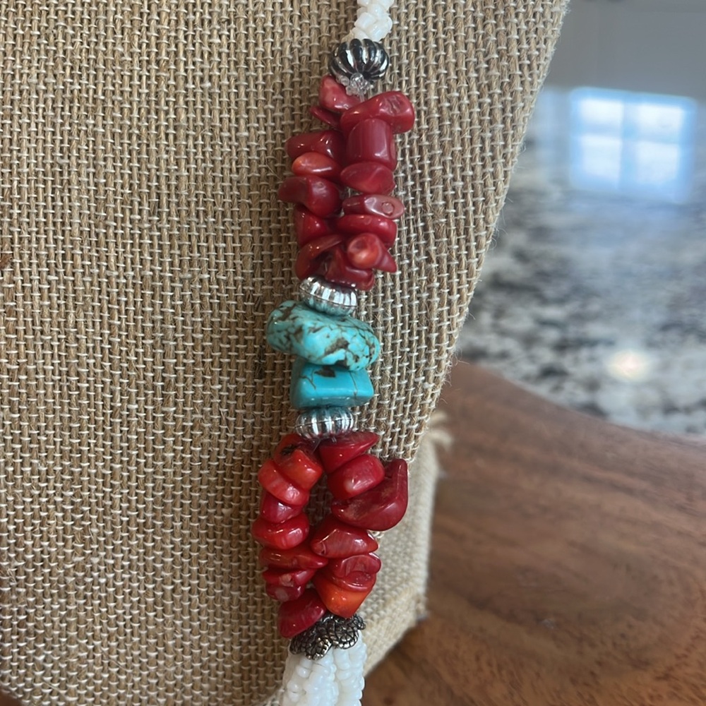 Gorgeous Vintage Glass Seedbead Necklace With Red Coral And Turquise Chu… - Picture 4 of 6